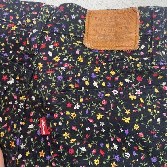 Levi's Premium FLORAL WEDGIE STRAIGHT FIT WOMEN'S JEANS - Picture 13 of 13